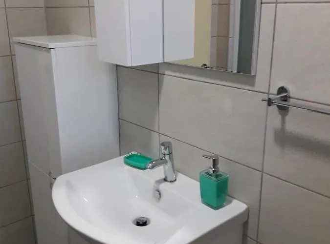 House Fantasy With Pool * Šibenik