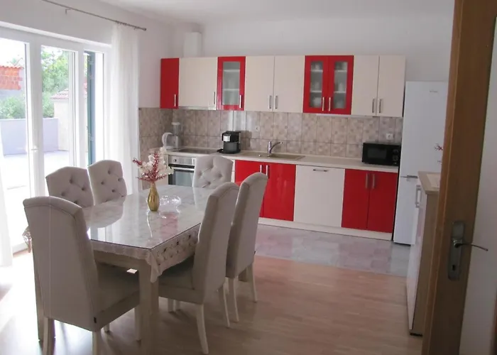 House Fantasy With Pool Sibenik